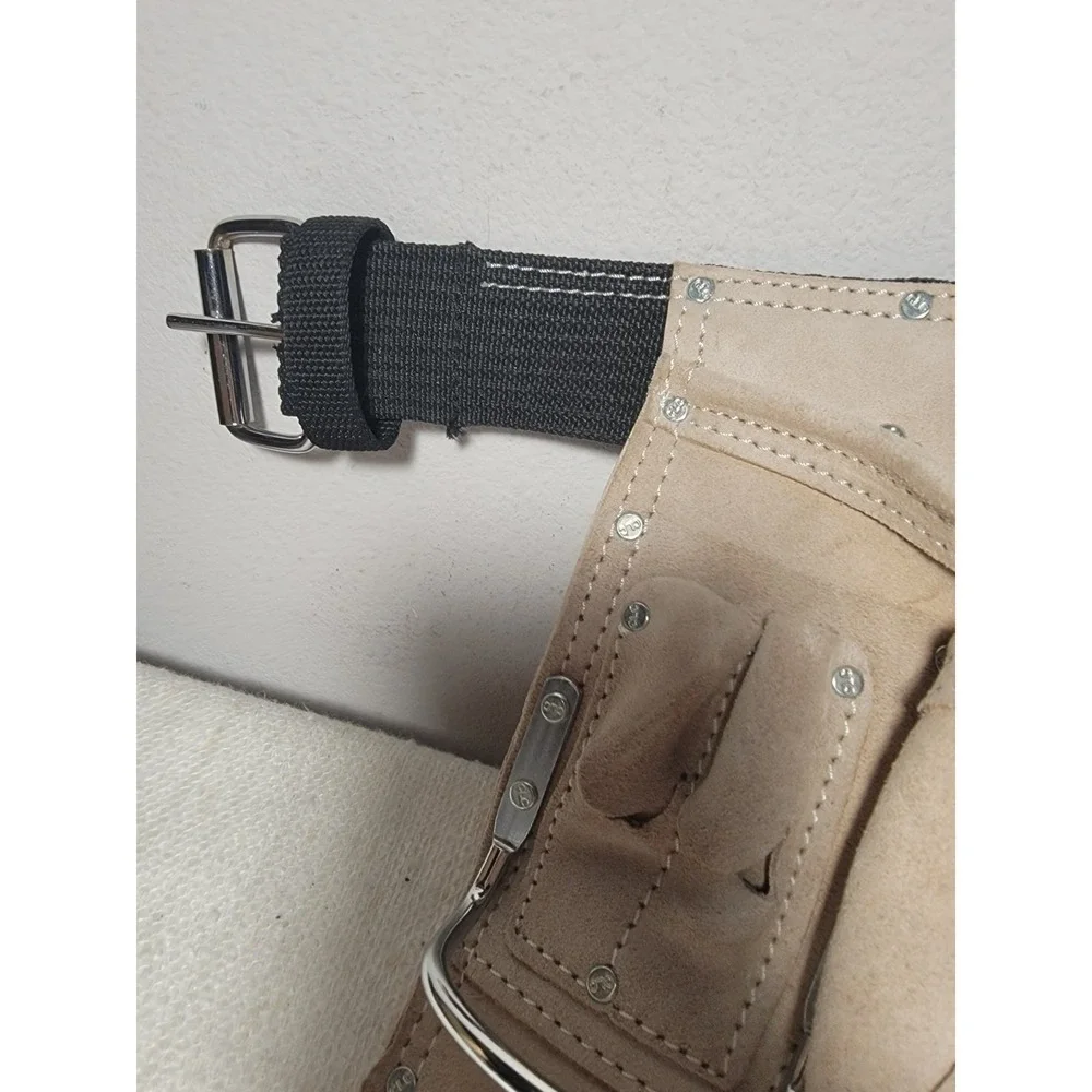 Custom LeatherCraft brand new